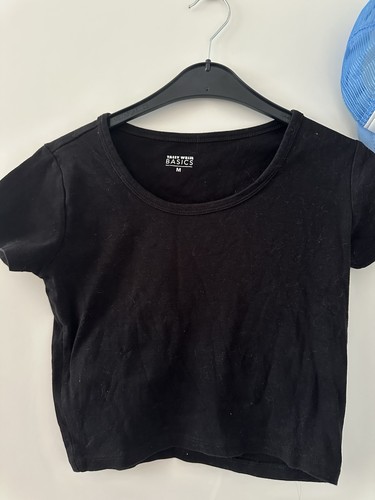 Bauchfreies shirt schwarz - bauchfreies, t-shirt